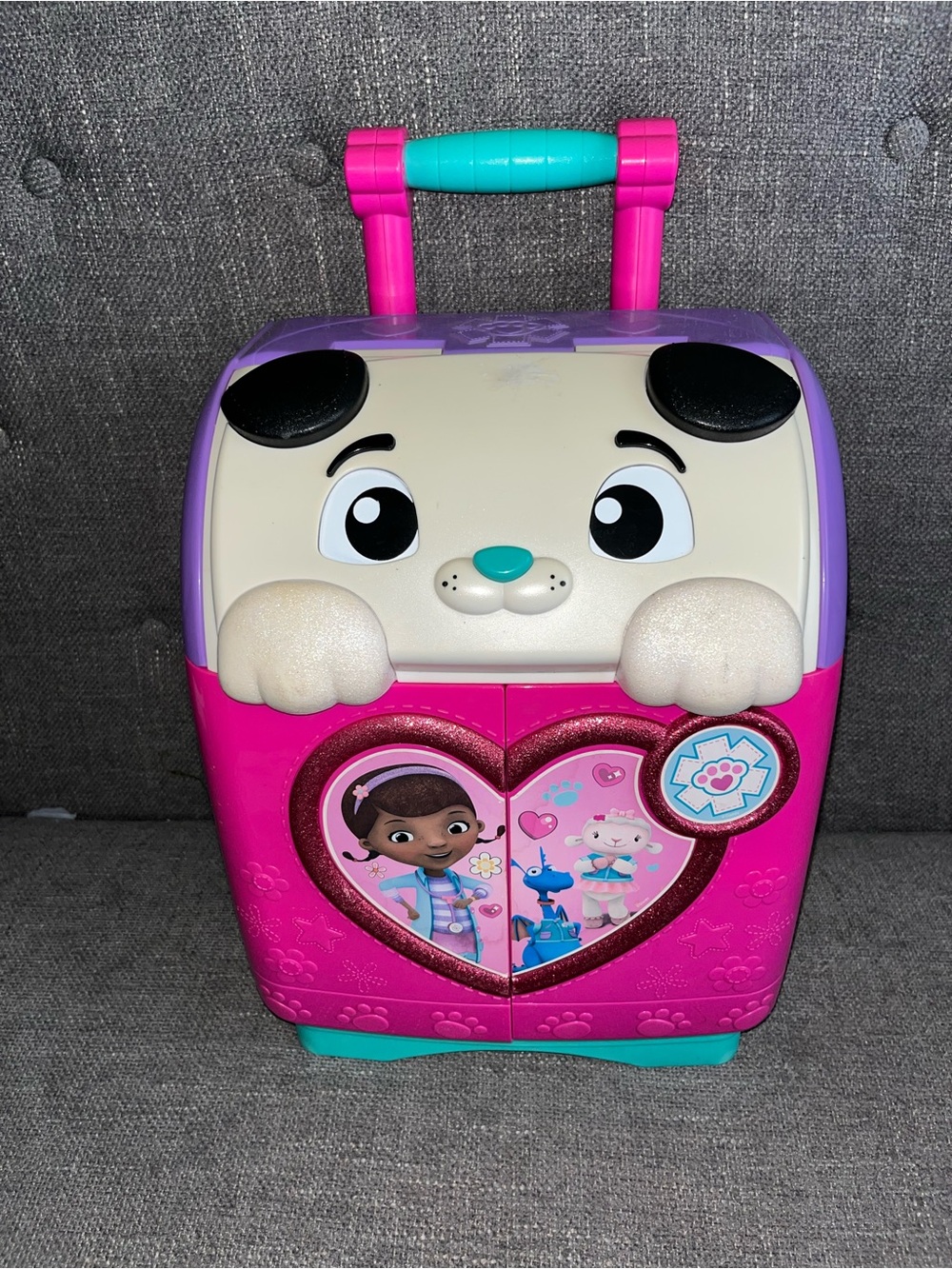 Disney Doc McStuffins 92446 Baby All in One Nursery Pet Rescue Mobile RARE HTF